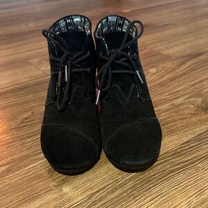 Tom’s Black Suede Ankle Boots